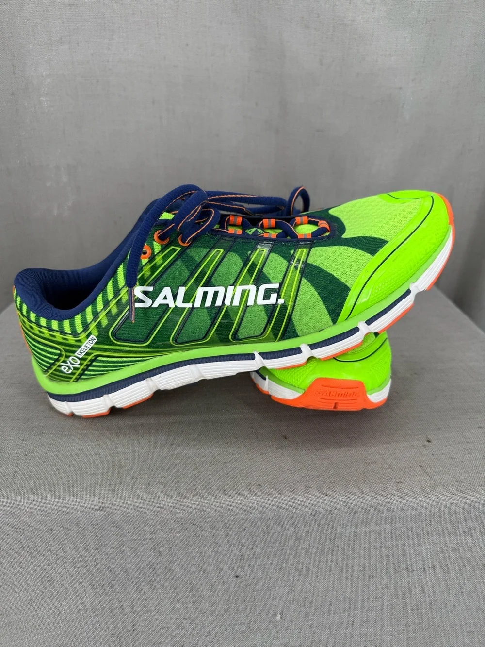 SALMING Running Shoes Miles for Men (Gecko Green) sz 9.5. Wrong insoles